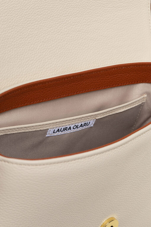 LEYLA Cream Leather Bag With Camel Straps - Image 9